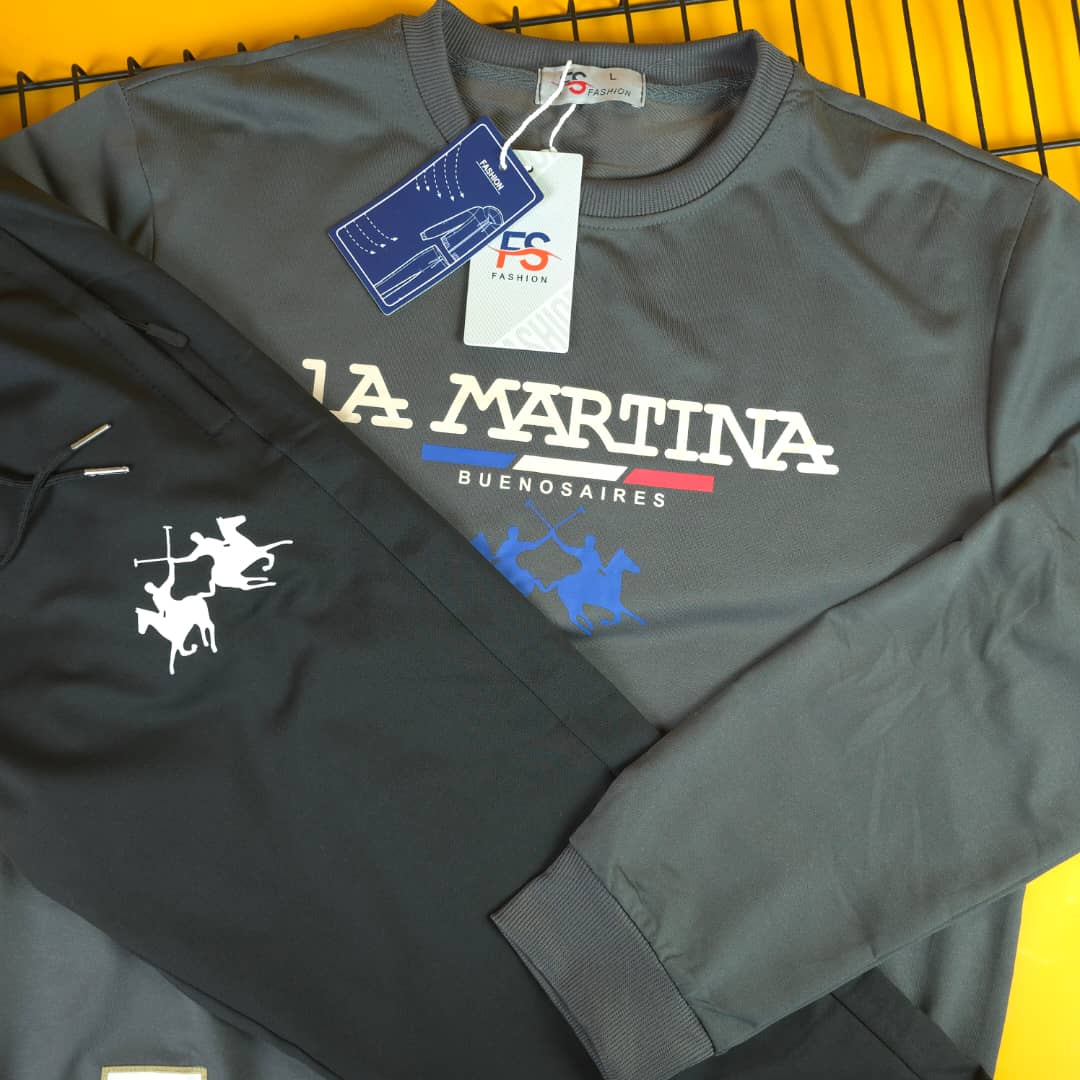 طقم أنيق للرجال