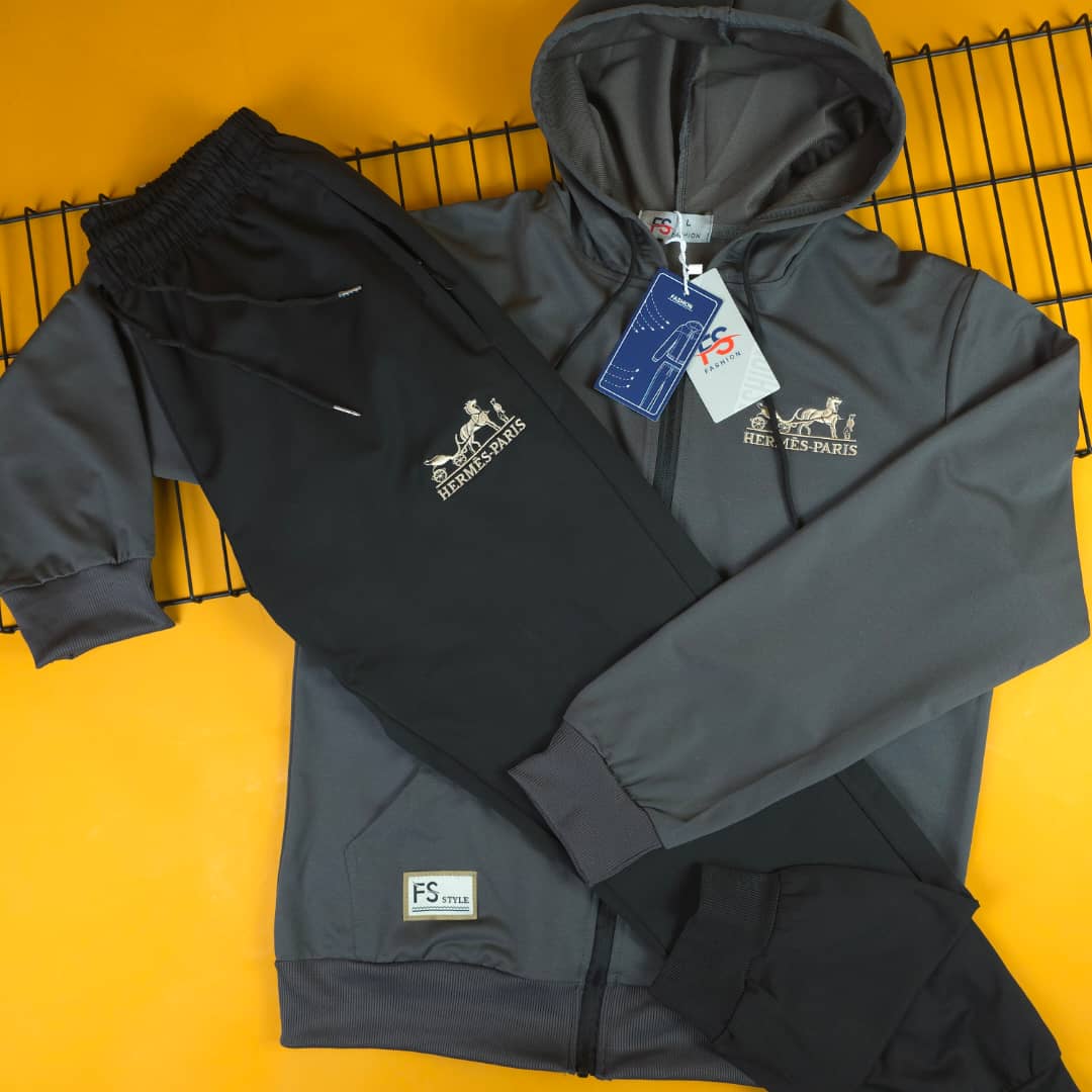 طقم يجعلك تشعر بالراحة والأناقة