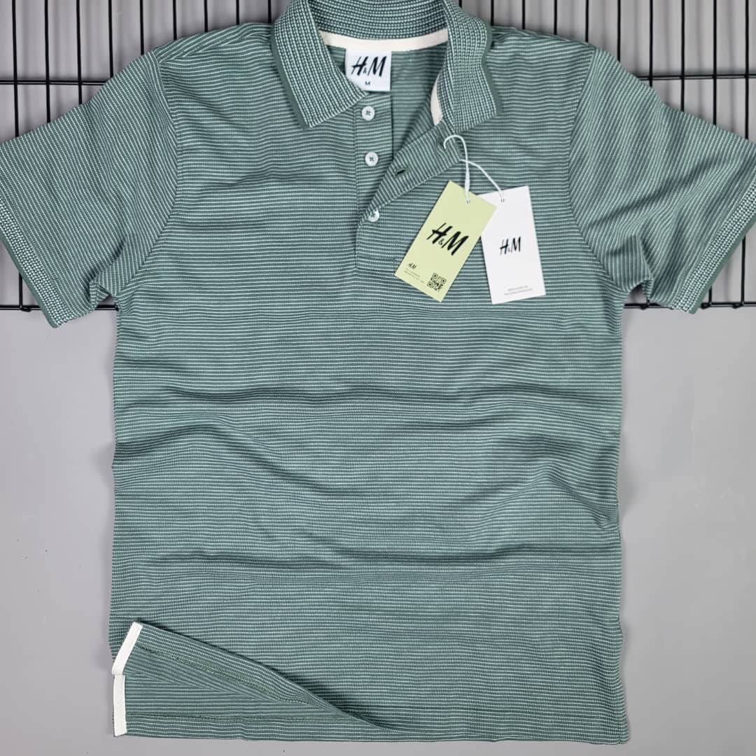 T-shirt polo