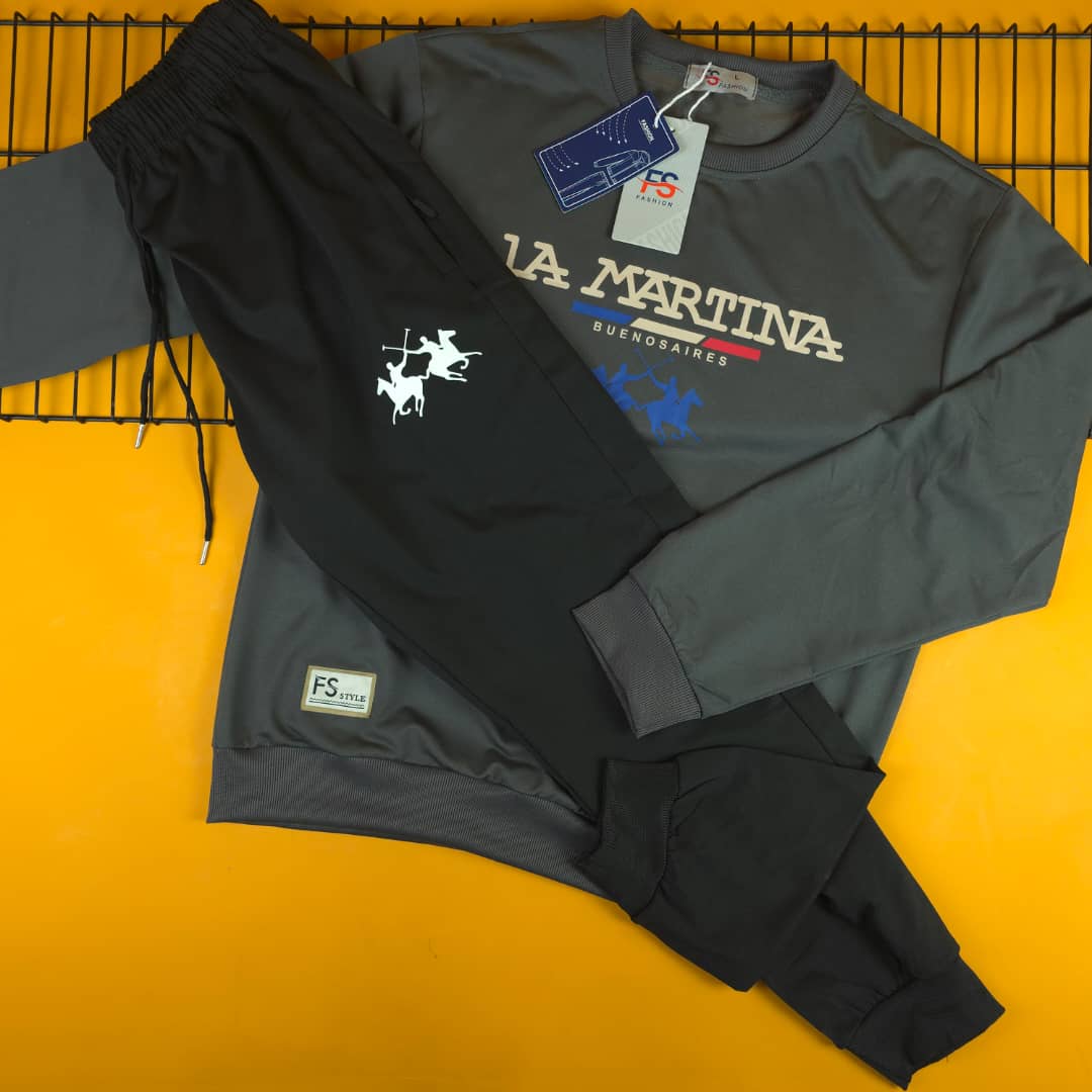 طقم أنيق للرجال