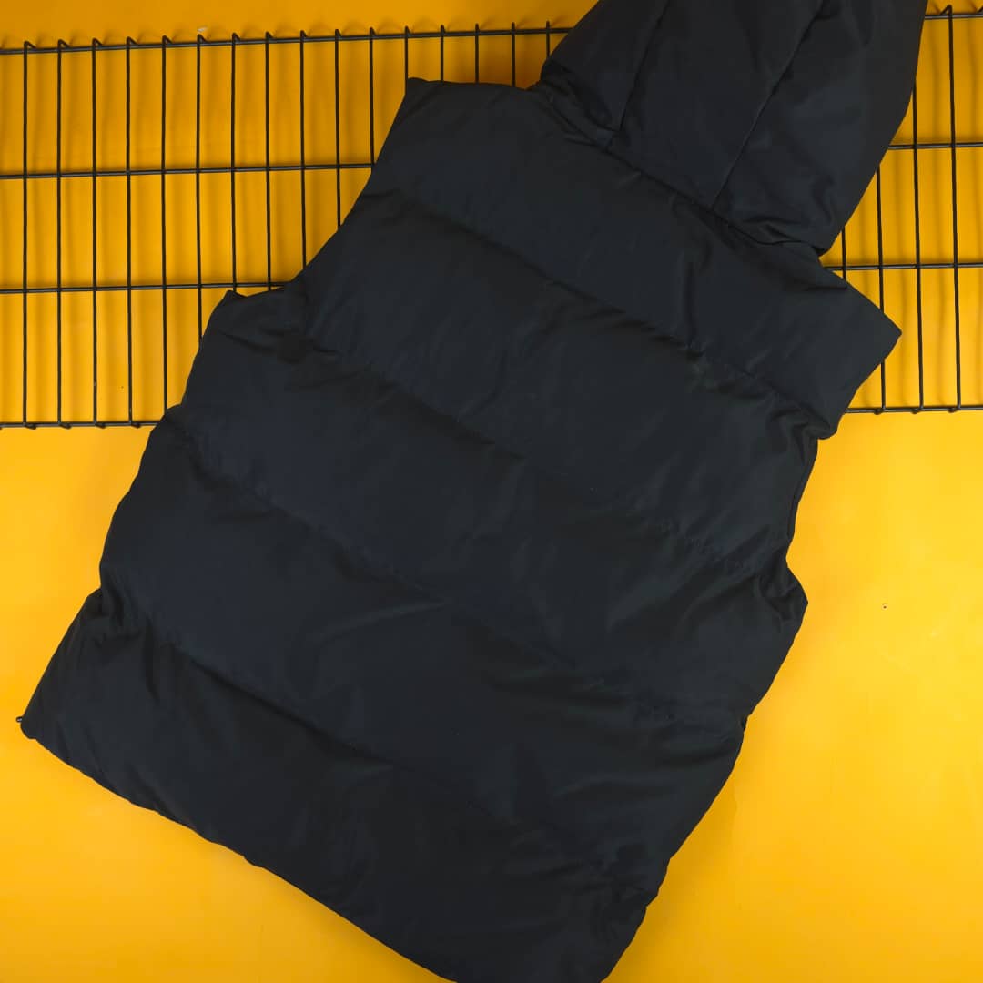 سترة بدون اكمام للرجال